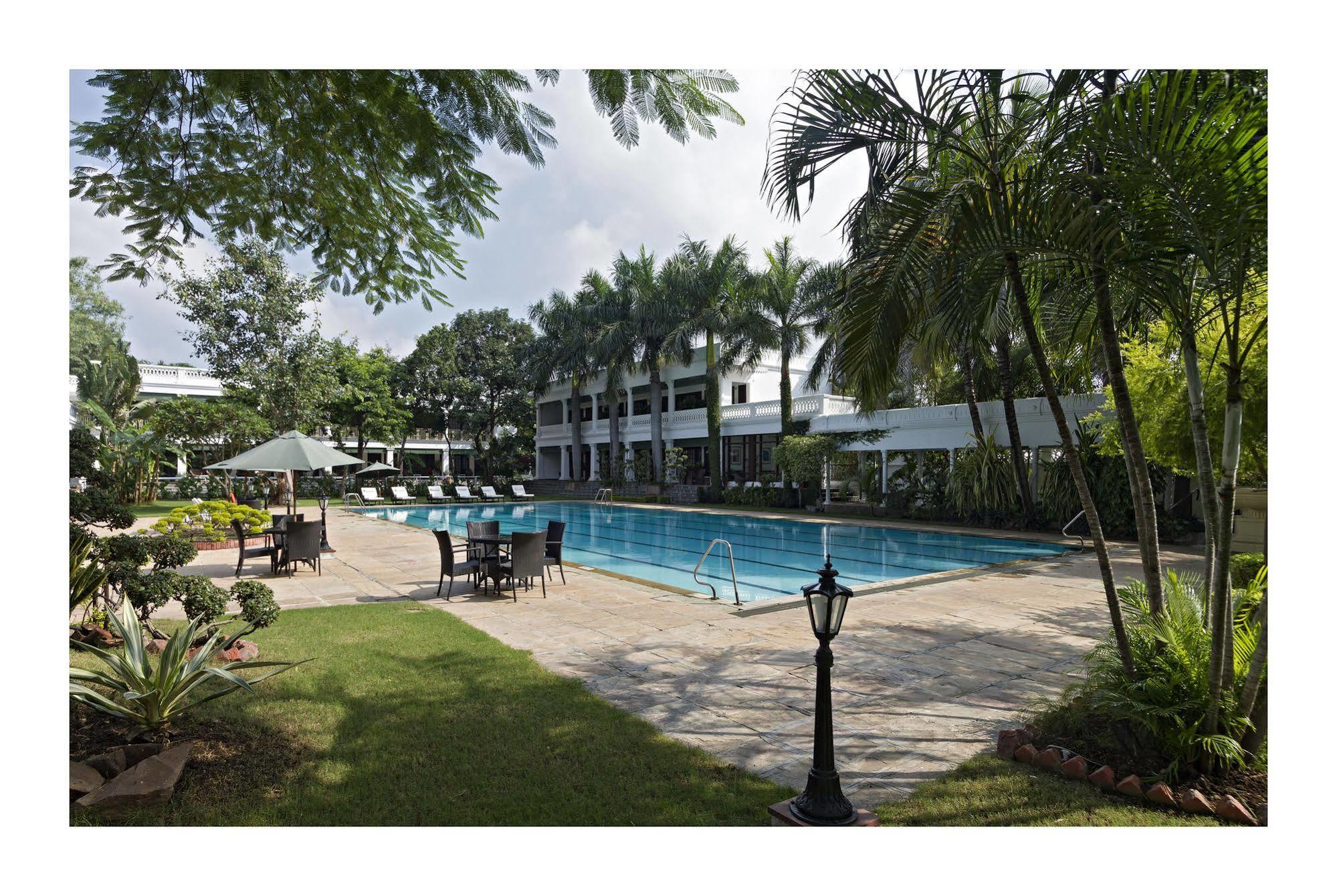 Jehan Numa Palace Hotel Bhopal Exterior foto